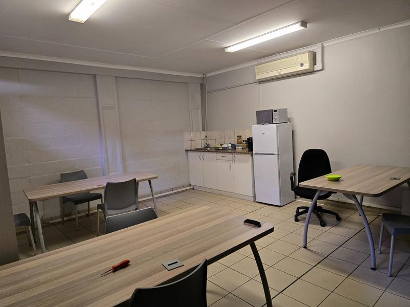 To Let commercial Property for Rent in Montague Gardens Western Cape